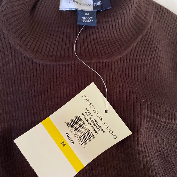 Jones Wear Studio Walnut Mock Sleeveless Rib Top M - Picture 6 of 6